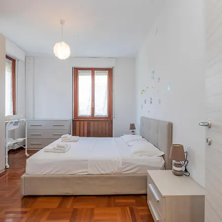 Big Apartment - Alcuino 7 Milan Exterior photo